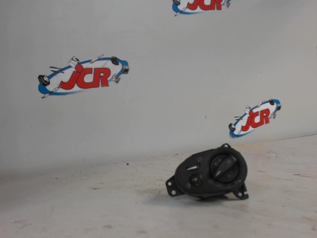 Commande de phare FORD FOCUS 2004/2008  - 1