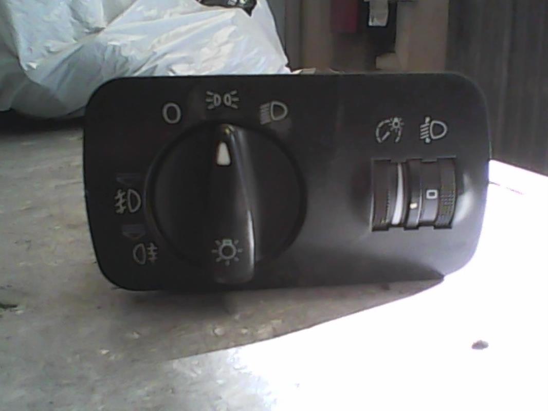 Commande de phare SEAT CORDOBA 1 PHASE 2 Diesel - 1