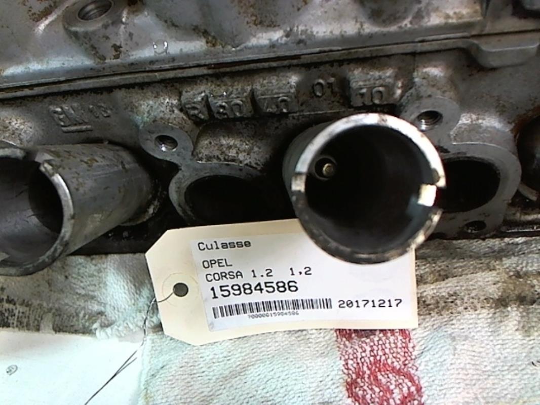 Image Culasse - OPEL CORSA B