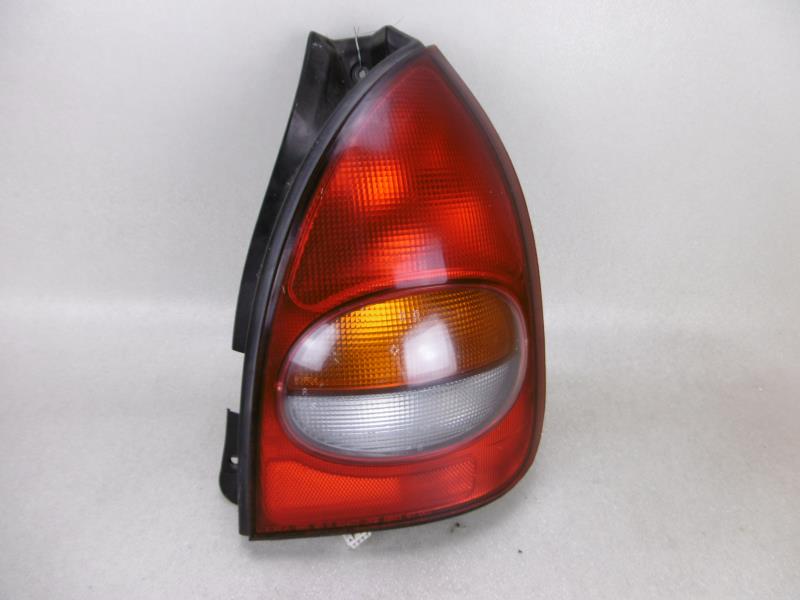 Fanale posteriore principale destro (luci) HYUNDAI ELANTRA 2  - 1
