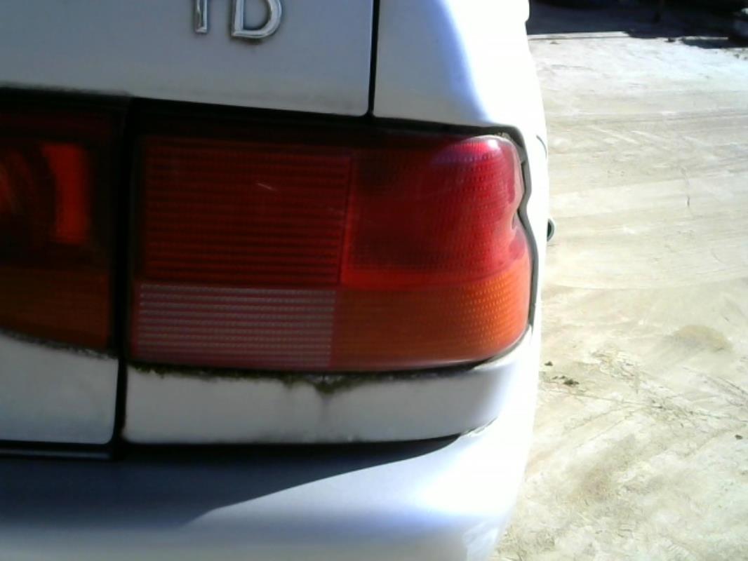 Fanale posteriore principale destro (luci) FORD ESCORT 6 Diésel - 1