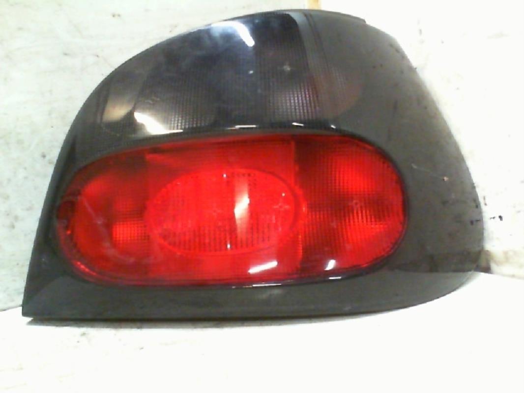 Fanale posteriore principale destro (luci) RENAULT MEGANE 1 PHASE 1 Diésel - 1