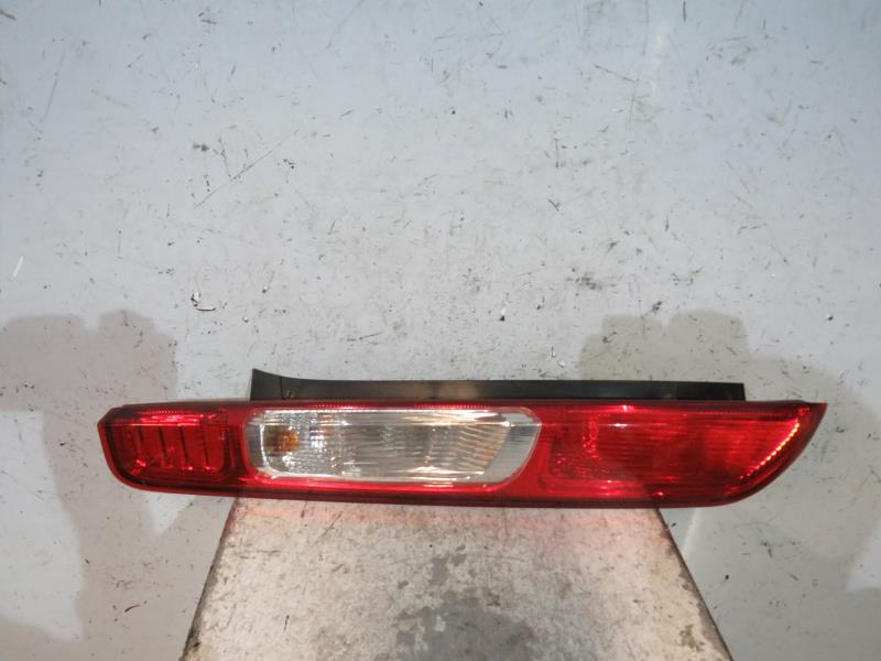 Fanale posteriore principale sinistro (luci) FORD FOCUS 2 PHASE 1 Diésel - 1