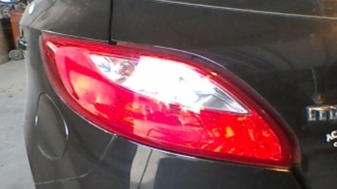 Fanale posteriore principale sinistro (luci) MAZDA 2 2 PHASE 1 Gasolina - 1