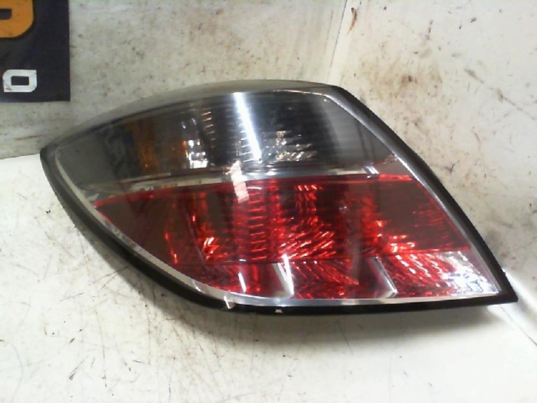 Fanale posteriore principale sinistro (luci) OPEL ASTRA H GTC PHASE 1 Diésel - 1