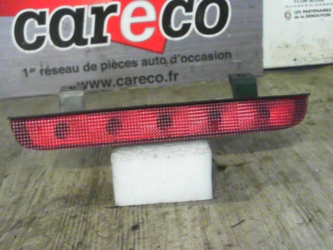 Feu arriere stop central SUZUKI GRAND VITARA 1 Diesel - 1