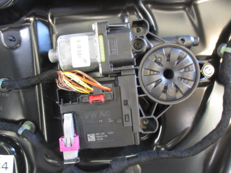 Image Leve vitre electrique avant gauche - VOLKSWAGEN PASSAT 6