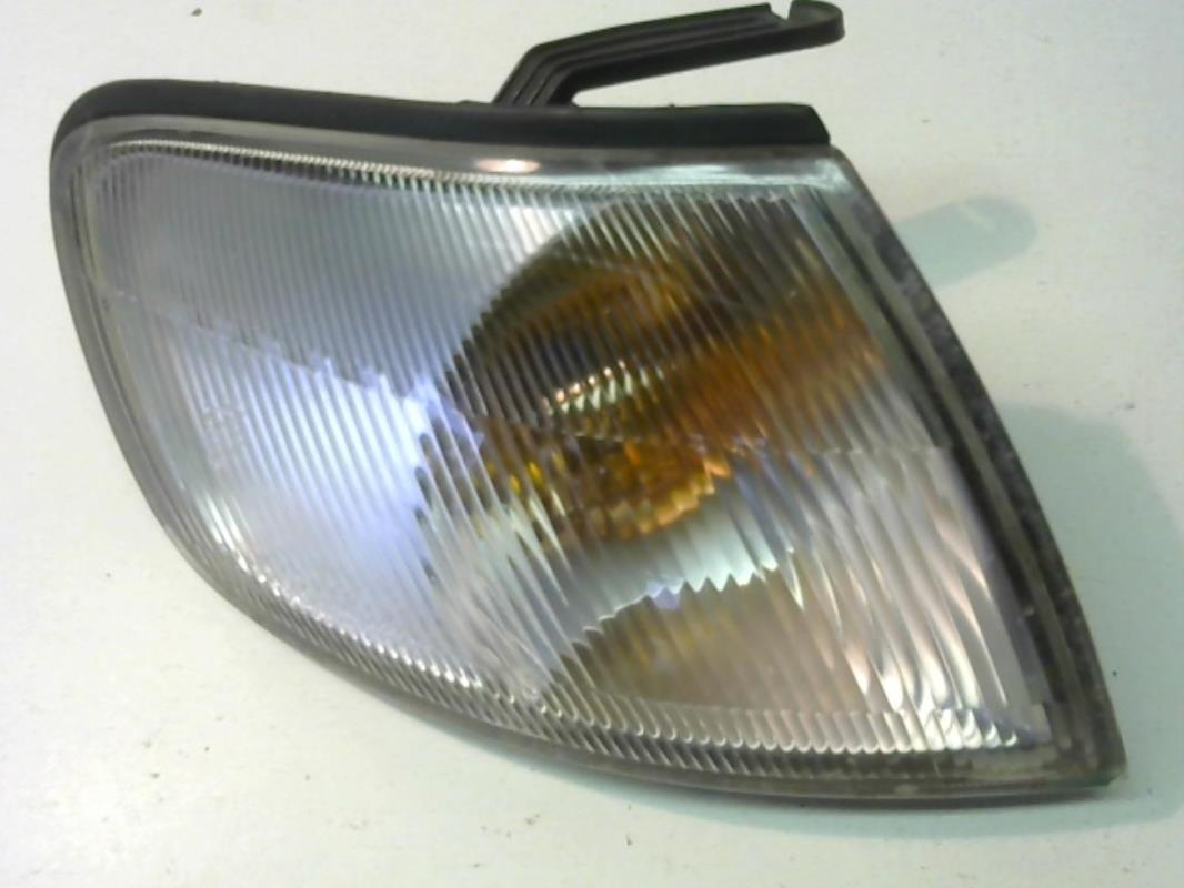Gruppo ottico anteriore secondario destro (luci)(freccia) NISSAN ALMERA 1 Gasolina - 1