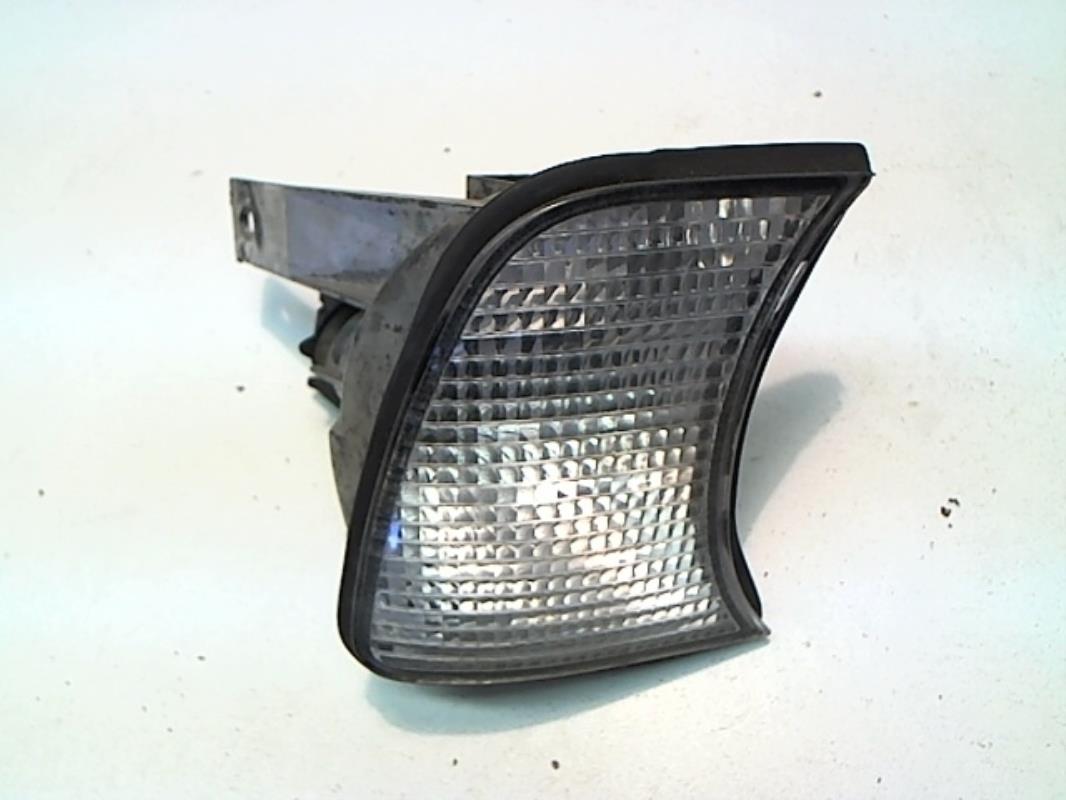 Gruppo ottico anteriore secondario destro (luci)(freccia) BMW SERIE 5 E34 TOURING BREAK Diésel - 1