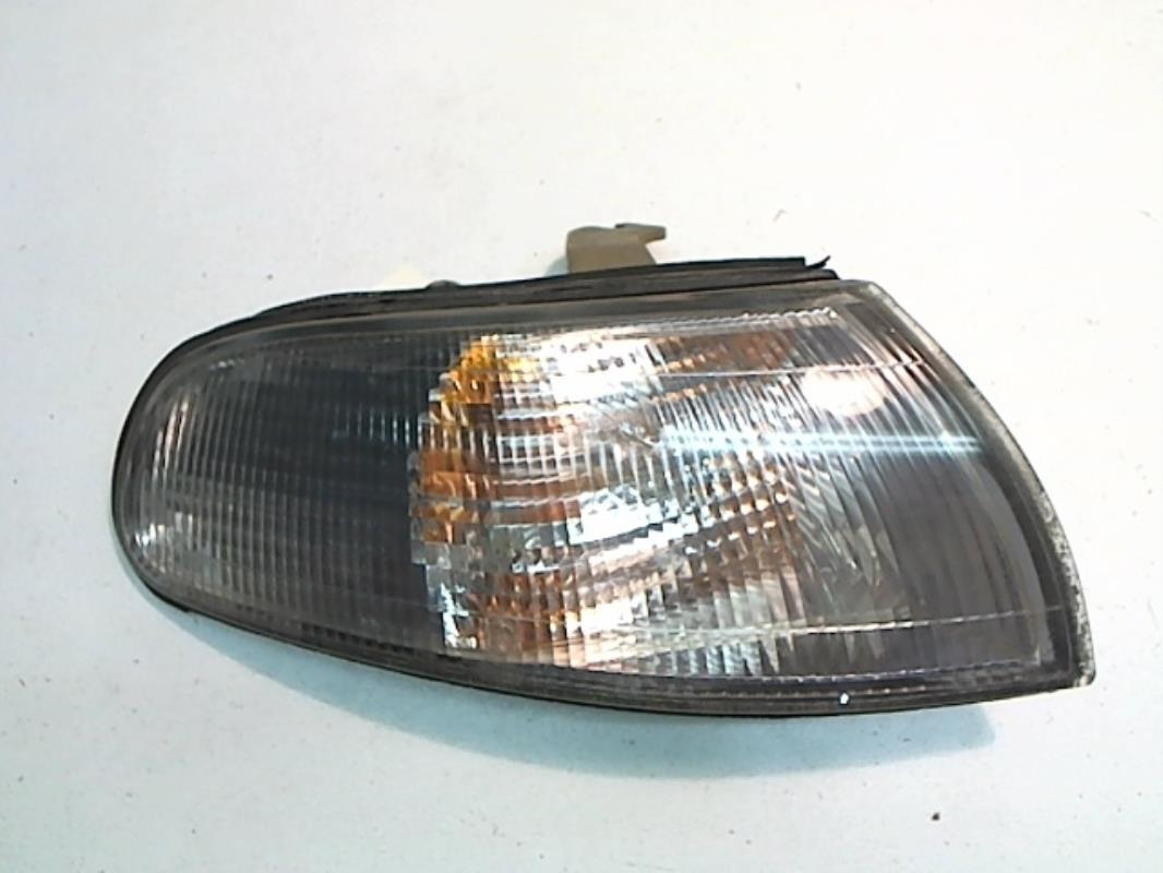 Gruppo ottico anteriore secondario destro (luci)(freccia) MAZDA 626 3  - 1