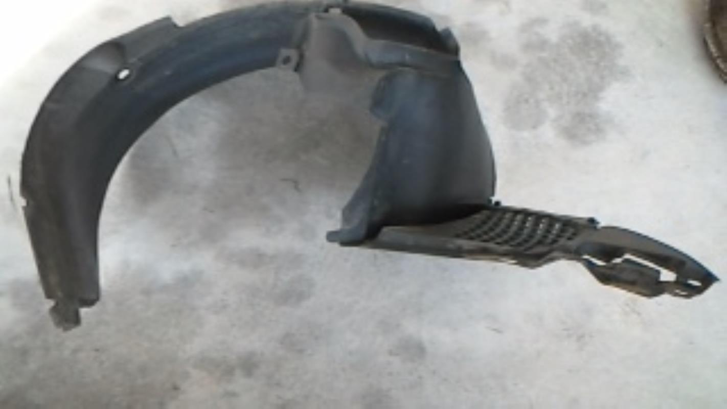 Pare boue avant gauche RENAULT LAGUNA 2 PHASE 1 Diesel - 1