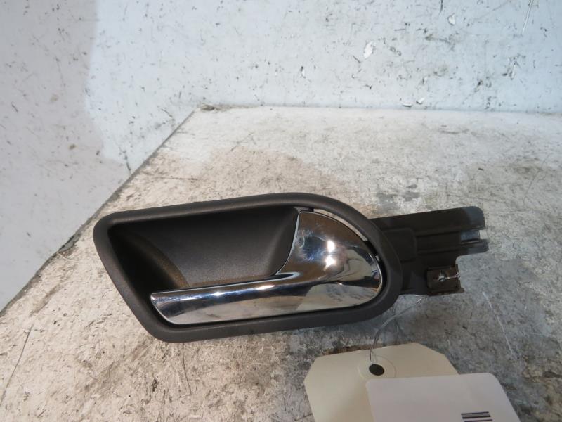 Maniglia interna posteriore destra VOLKSWAGEN GOLF 5 Diésel - 1
