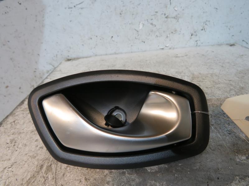 Maniglia interna posteriore destra RENAULT CLIO 4 PHASE 1 BREAK Diésel - 1