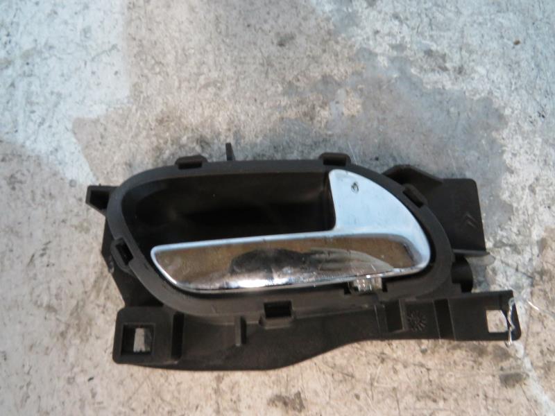Maniglia interna posteriore destra PEUGEOT 407 PHASE 1 Diésel - 1