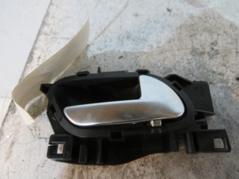 Maniglia interna posteriore destra PEUGEOT 208 1 PHASE 2 Gasolina - 1