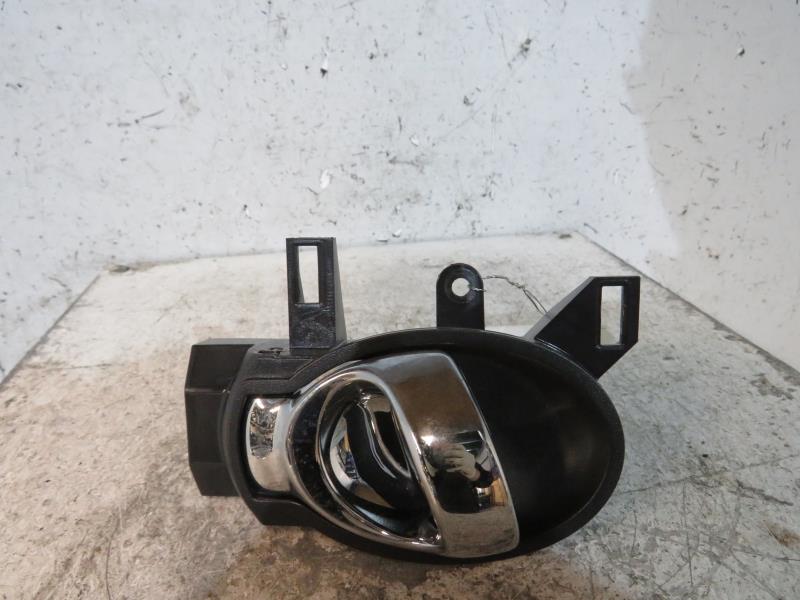 Maniglia interna posteriore destra NISSAN JUKE 1 PHASE 2 Gasolina - 1