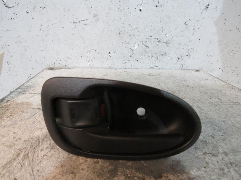 Maniglia interna posteriore sinistra TOYOTA YARIS 2 PHASE 1 Diésel - 1