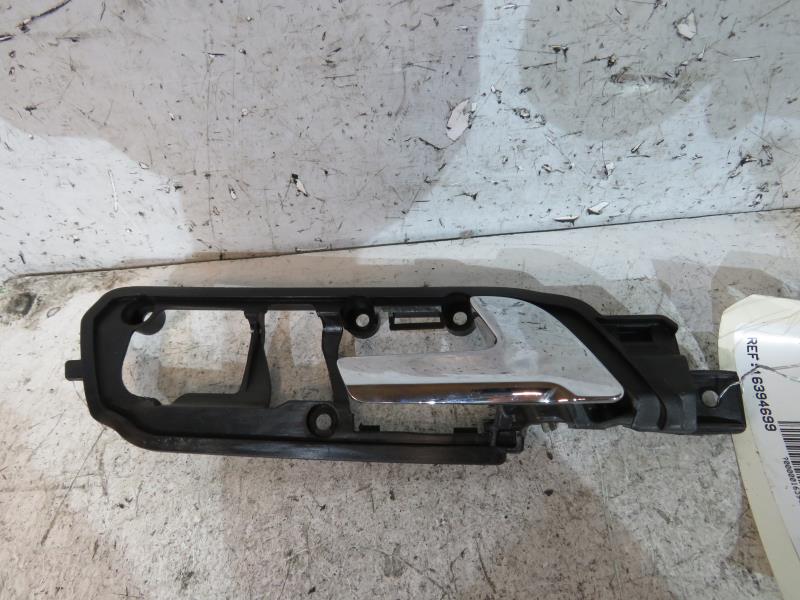 Maniglia interna anteriore destra VOLKSWAGEN POLO 4 PHASE 1 Gasolina - 1