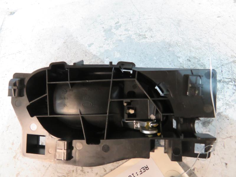 Poignee interieur avant gauche CITROEN C5 2 Diesel - 1