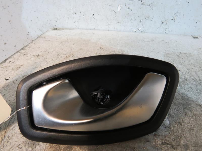 Maniglia interna anteriore sinistra RENAULT CLIO 4 PHASE 1 BREAK Diésel - 1