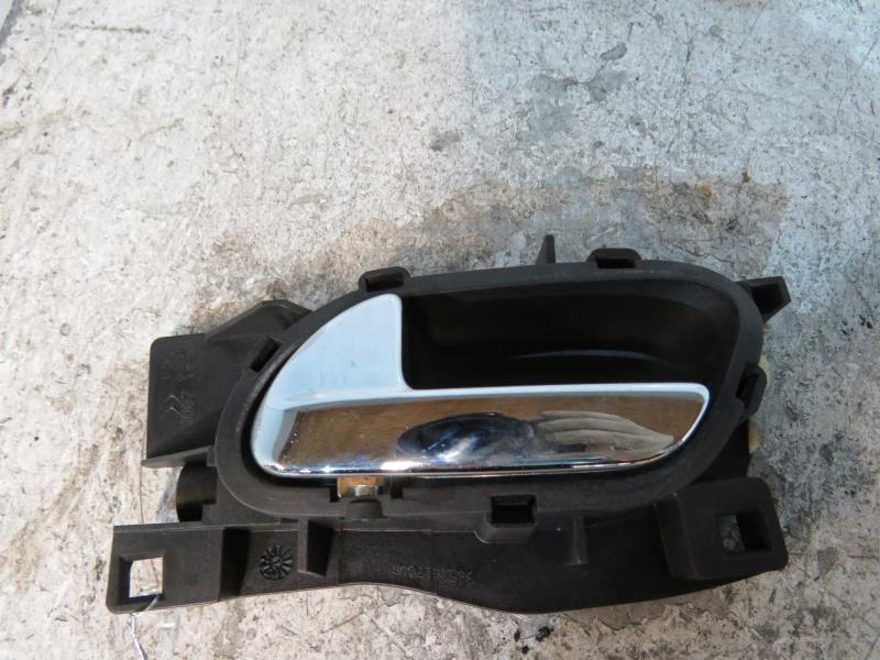 Maniglia interna anteriore sinistra PEUGEOT 407 PHASE 1 Diésel - 1