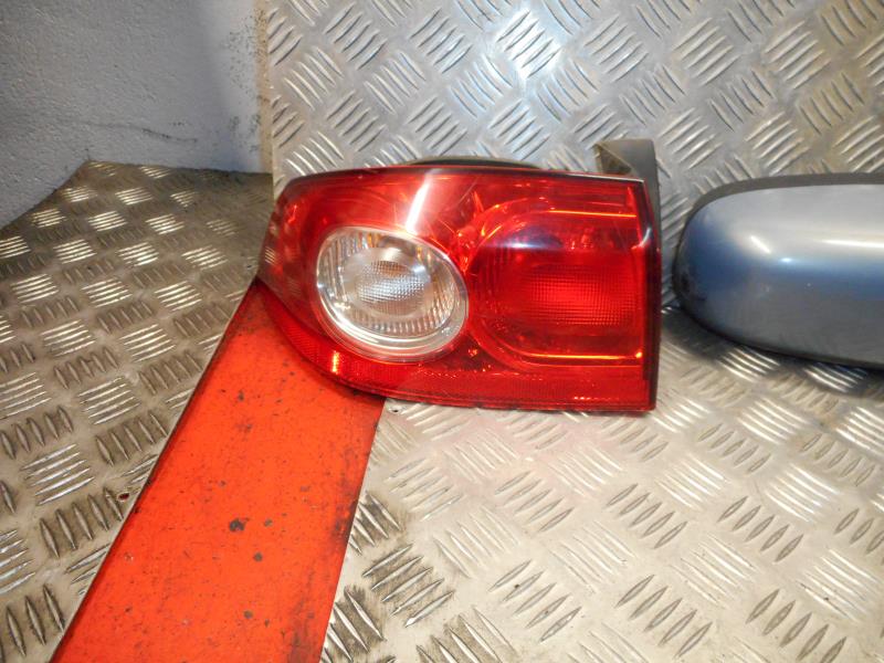 Fanale posteriore principale sinistro (luci) RENAULT LAGUNA 2 PHASE 2 Diésel - 1