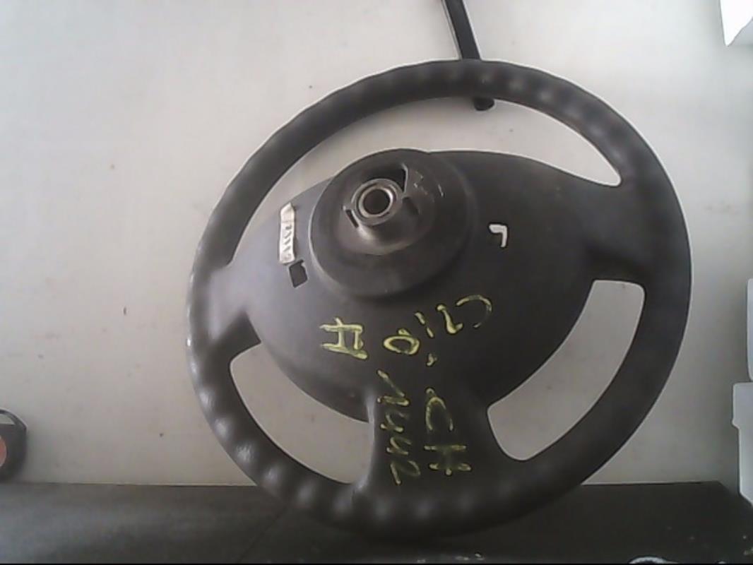 Volant RENAULT CLIO 2 PHASE 2 Essence - 1