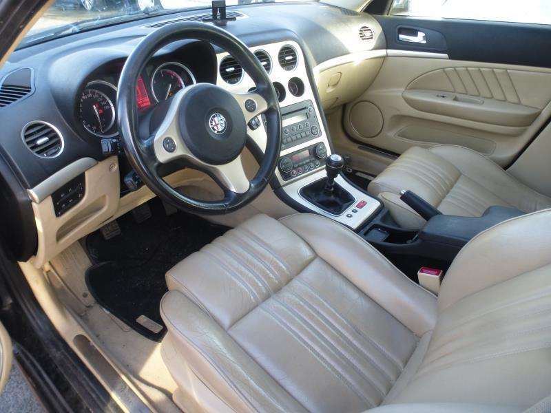 Image Feu arriere principal droit (feux) - ALFA ROMEO 159