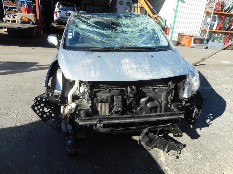 Image Verin de coffre - PEUGEOT 3008 1