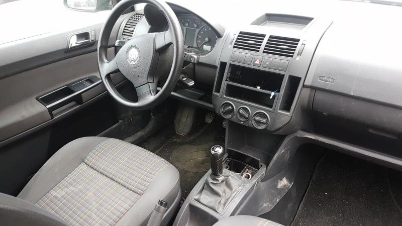 Image Malle/Hayon arriere - VOLKSWAGEN POLO 4