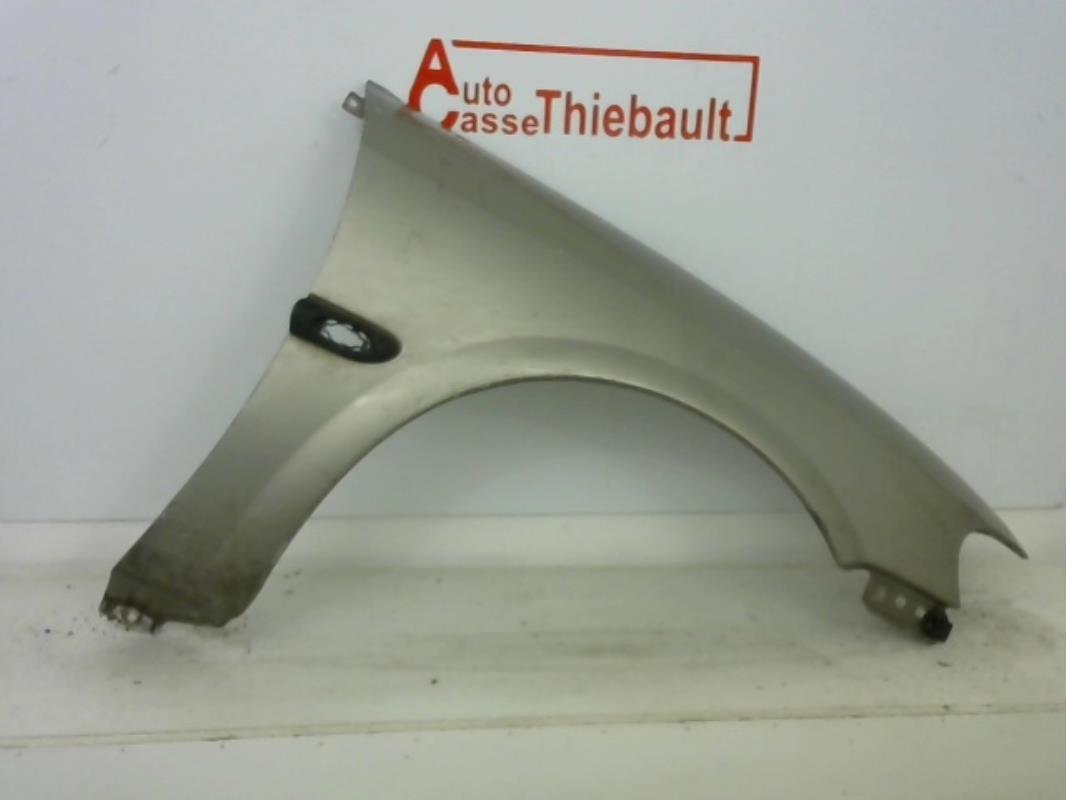 Parafango anteriore destro OPEL VECTRA B  - 1
