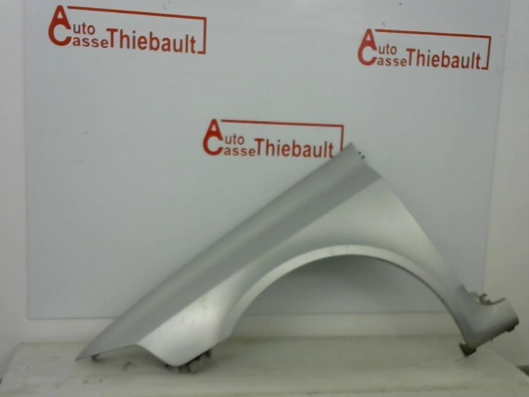 Aile avant gauche RENAULT LAGUNA 2 PHASE 1 Essence - 1