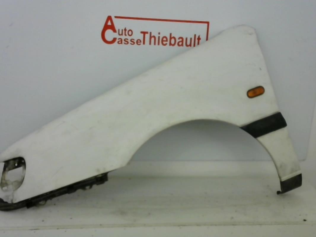 Parafango anteriore sinistro VOLKSWAGEN PASSAT 4  - 1