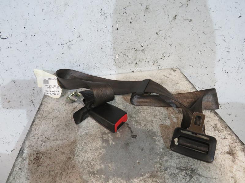 Aggancio cintura sicurezza posteriore destro AUDI A4 1 PHASE 1 Gasolina - 1
