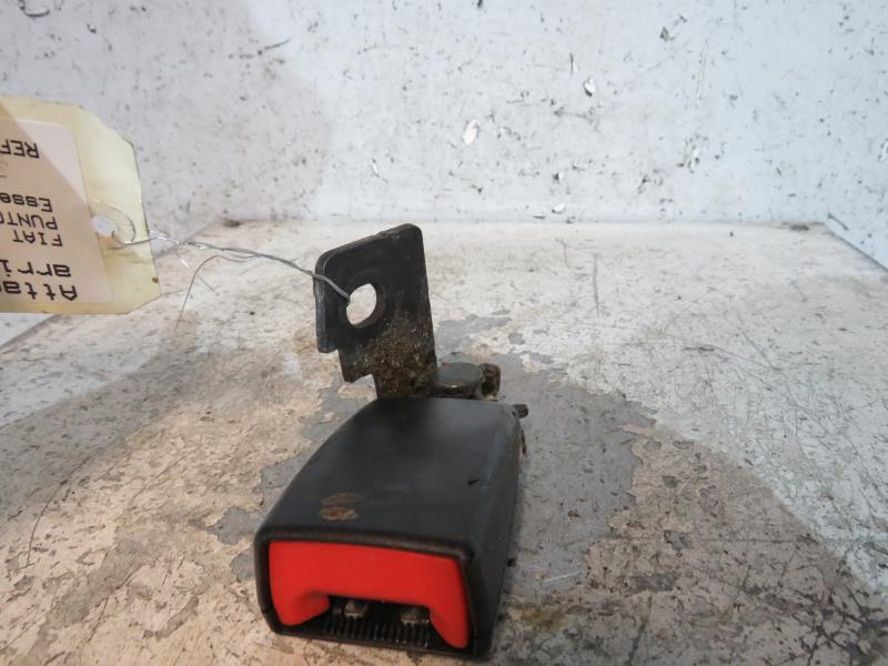 Aggancio cintura sicurezza posteriore sinistro FIAT GRANDE PUNTO Gasolina - 1