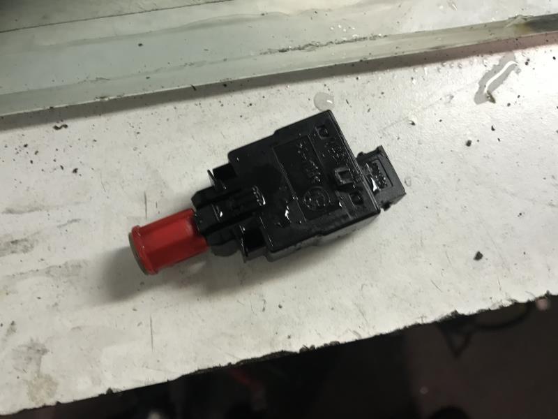 Contattore luce stop BMW SERIE 3 (E36)  - 1