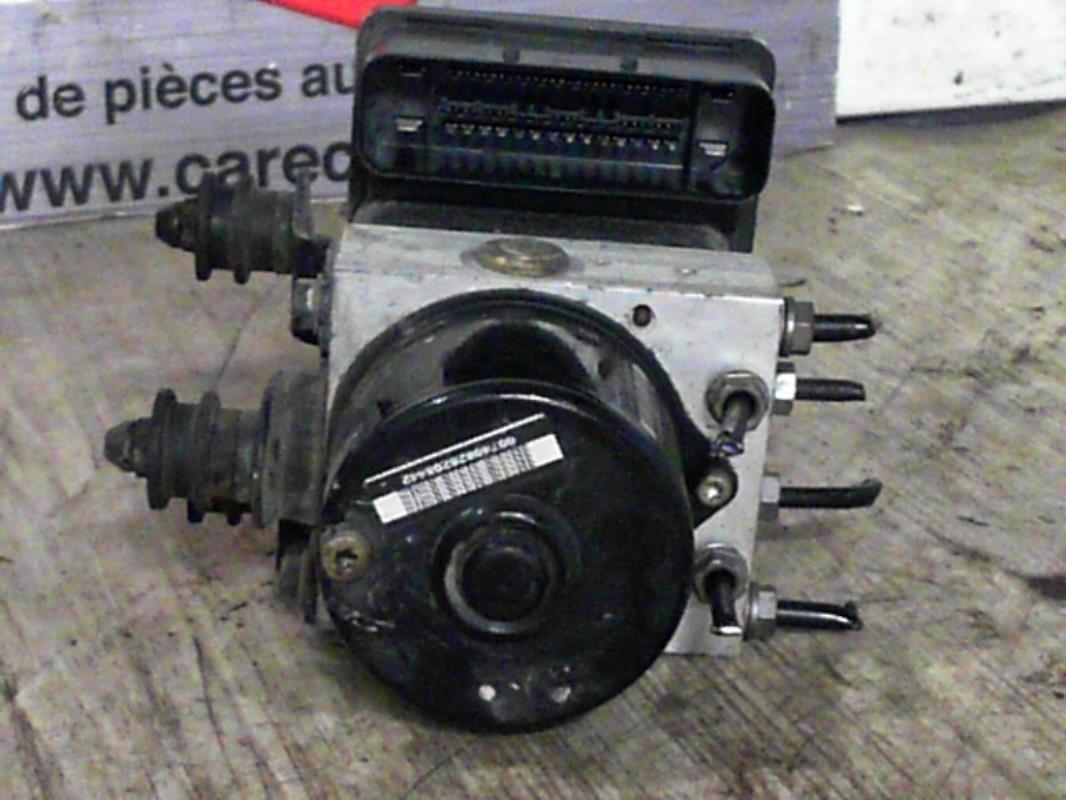 Bloc ABS (freins anti-blocage) AUDI A3 2 PHASE 1 Diesel - 1