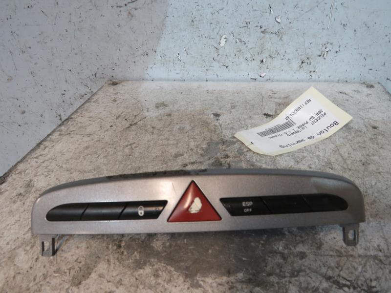 Interruttore luci emergenza PEUGEOT 308 1 SW PHASE 1 BREAK Diésel - 1