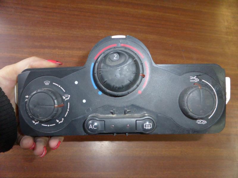 Commande chauffage RENAULT CLIO 3 PHASE 1 Diesel - 1