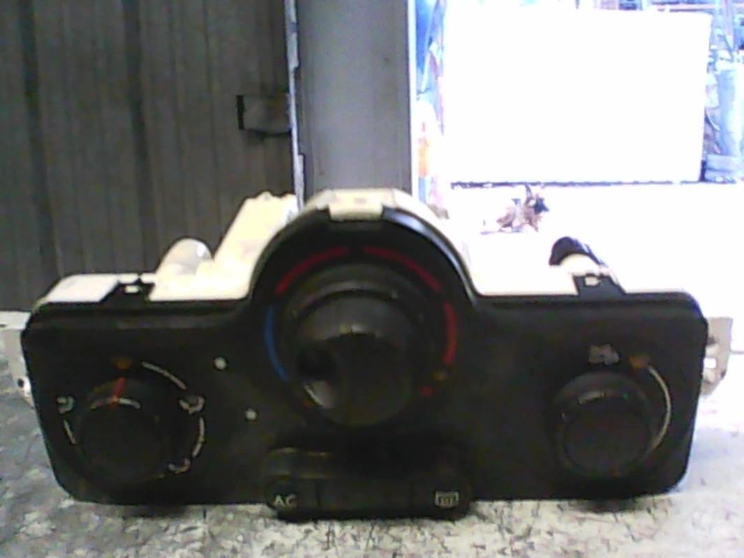 Commande chauffage RENAULT CLIO 3 PHASE 2 Diesel - 1