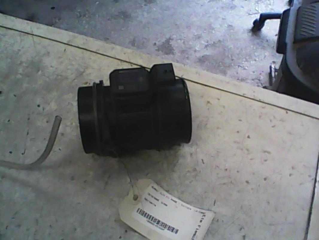 Debitmetre RENAULT CLIO 3 PHASE 1 Diesel - 1