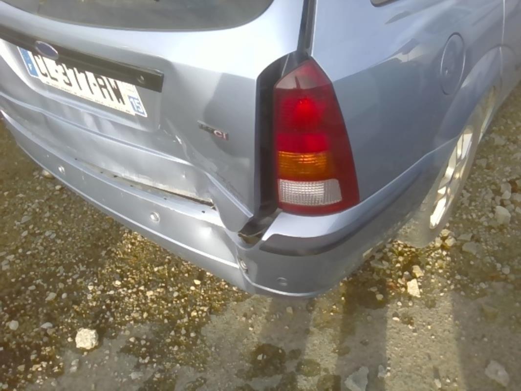 Fanale posteriore principale destro (luci) FORD FOCUS 1 BREAK Diésel - 1