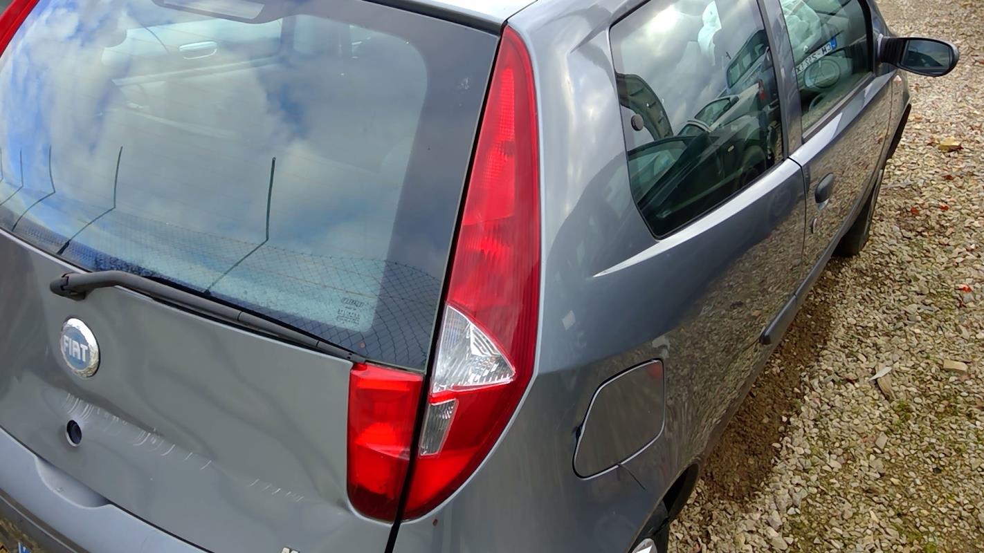 Fanale posteriore principale destro (luci) FIAT PUNTO 2 PHASE 2 Diésel - 1