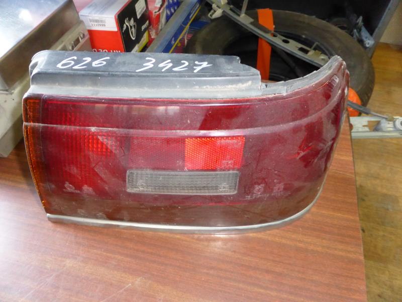 Feu arriere principal droit (feux) MAZDA 626 2 PHASE 3 Essence - 1