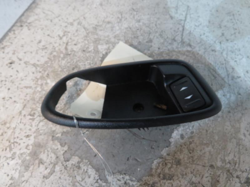 Interruttore lavacristalli anteriore destro FORD S-MAX 1 PHASE 1 Diésel - 1