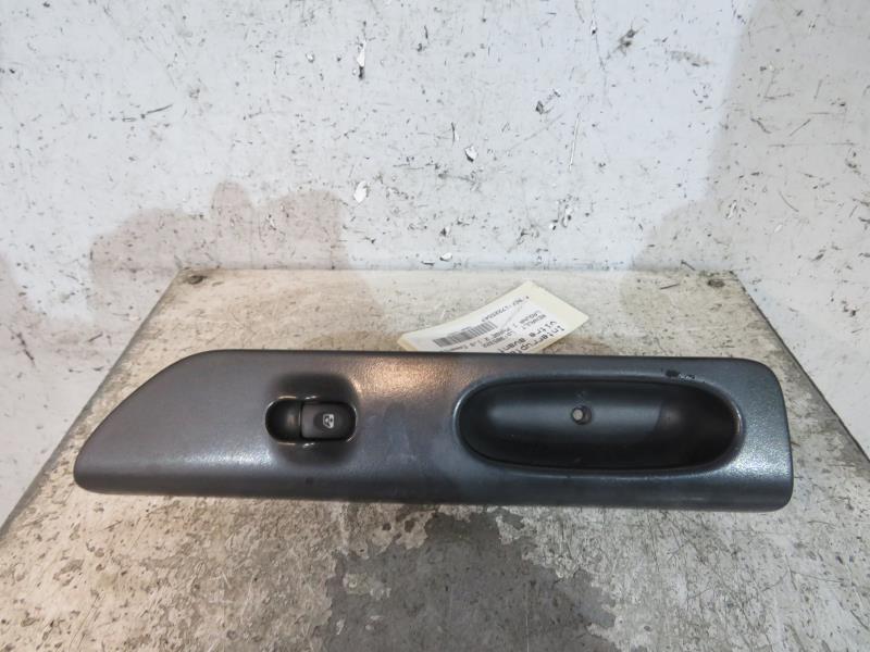 Interruttore lavacristalli anteriore destro RENAULT LAGUNA 1 PHASE 2 Gasolina - 1