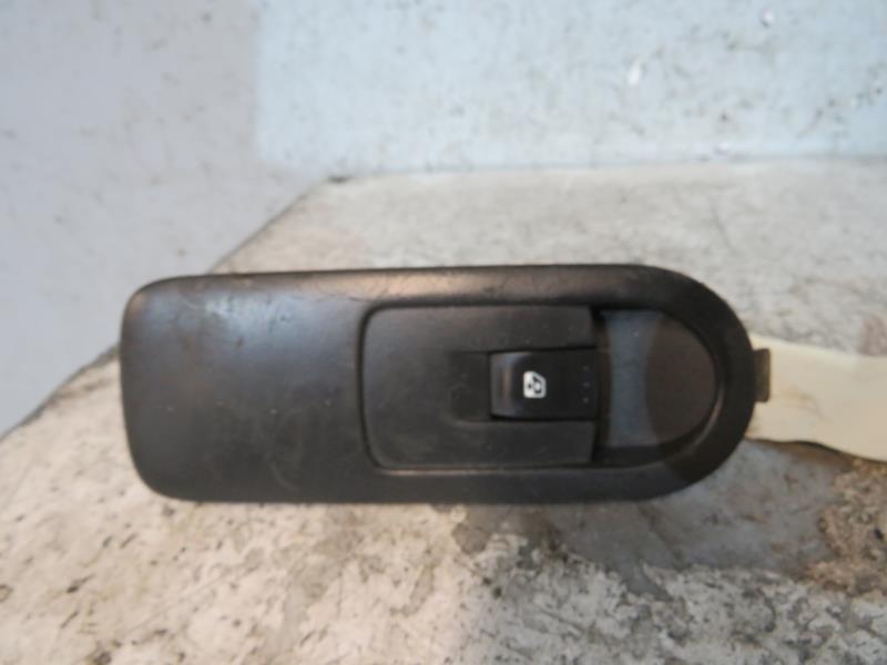 Interruttore lavacristalli anteriore destro RENAULT SCENIC 2 PHASE 1 Diésel - 1