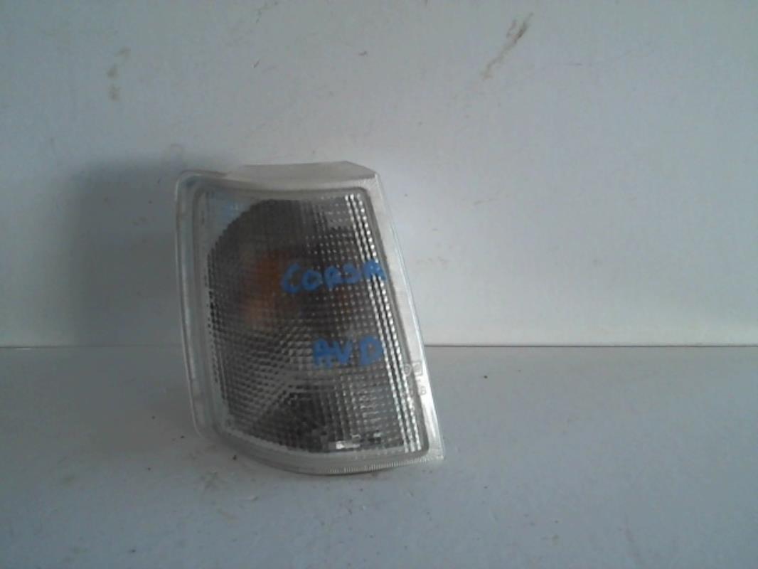 Optique avant secondaire droit (feux)(clignotant) OPEL CORSA A  - 1