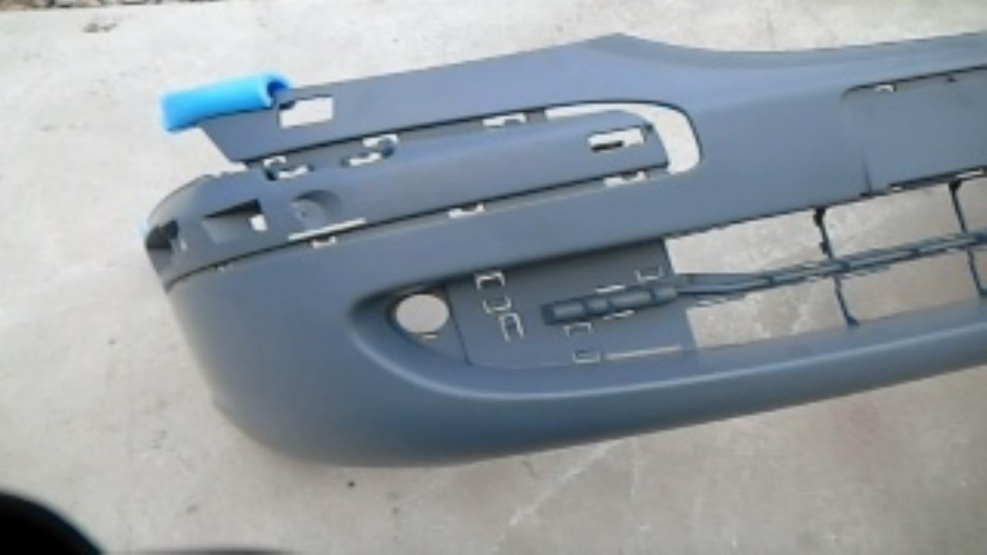 Pare choc avant CITROEN C8  - 1