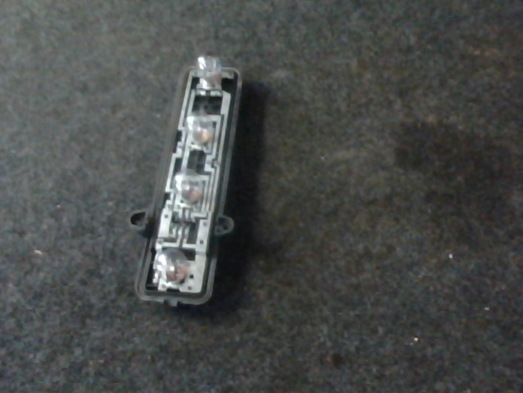 Base portalampade fanale posteriore sinistro CHRYSLER VOYAGER 3 Diésel - 1